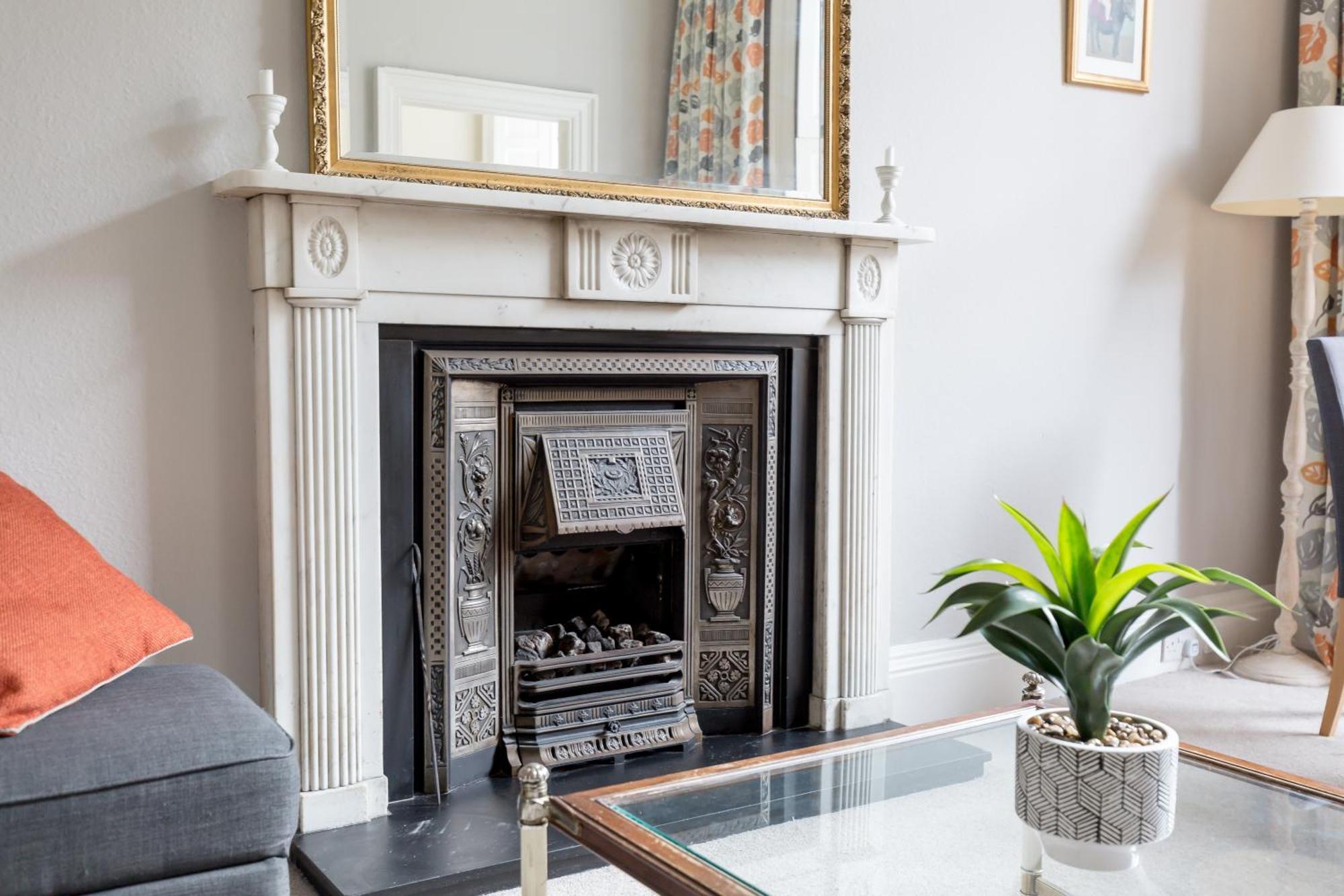 Light And Spacious 2 Bedroom Flat In Heart Of Edinburgh Dış mekan fotoğraf
