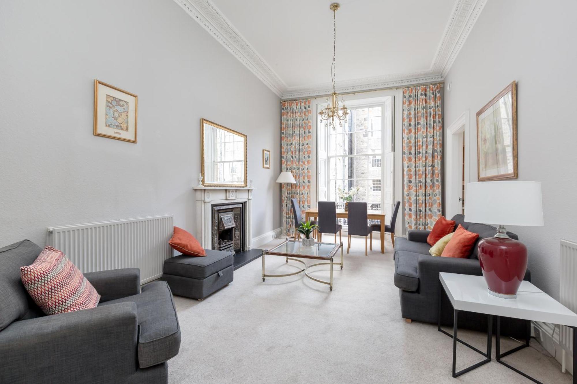 Light And Spacious 2 Bedroom Flat In Heart Of Edinburgh Dış mekan fotoğraf